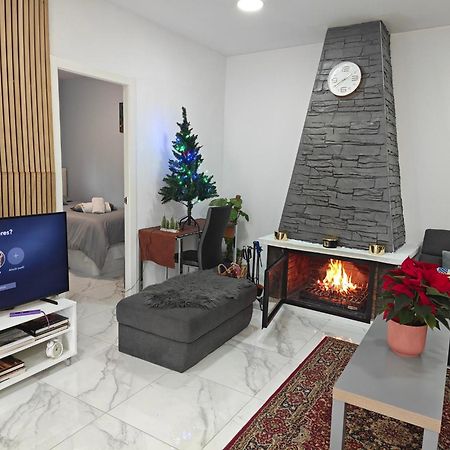 Relax House Barcelone Villa Sant Esteve Sesrovires Dış mekan fotoğraf