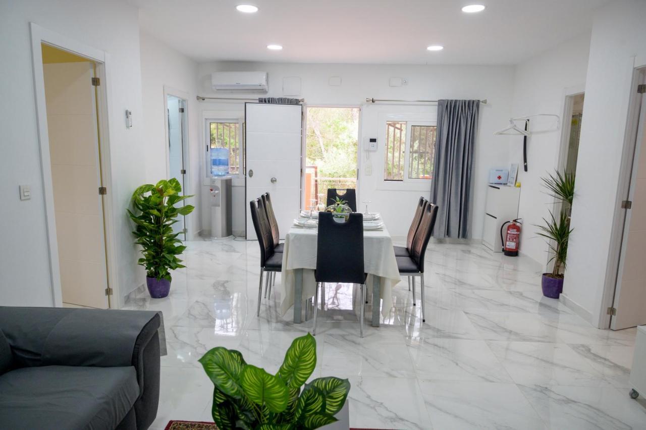 Relax House Barcelone Villa Sant Esteve Sesrovires Dış mekan fotoğraf