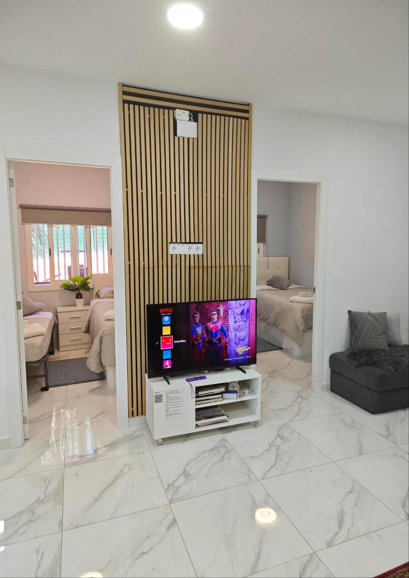 Relax House Barcelone Villa Sant Esteve Sesrovires Dış mekan fotoğraf