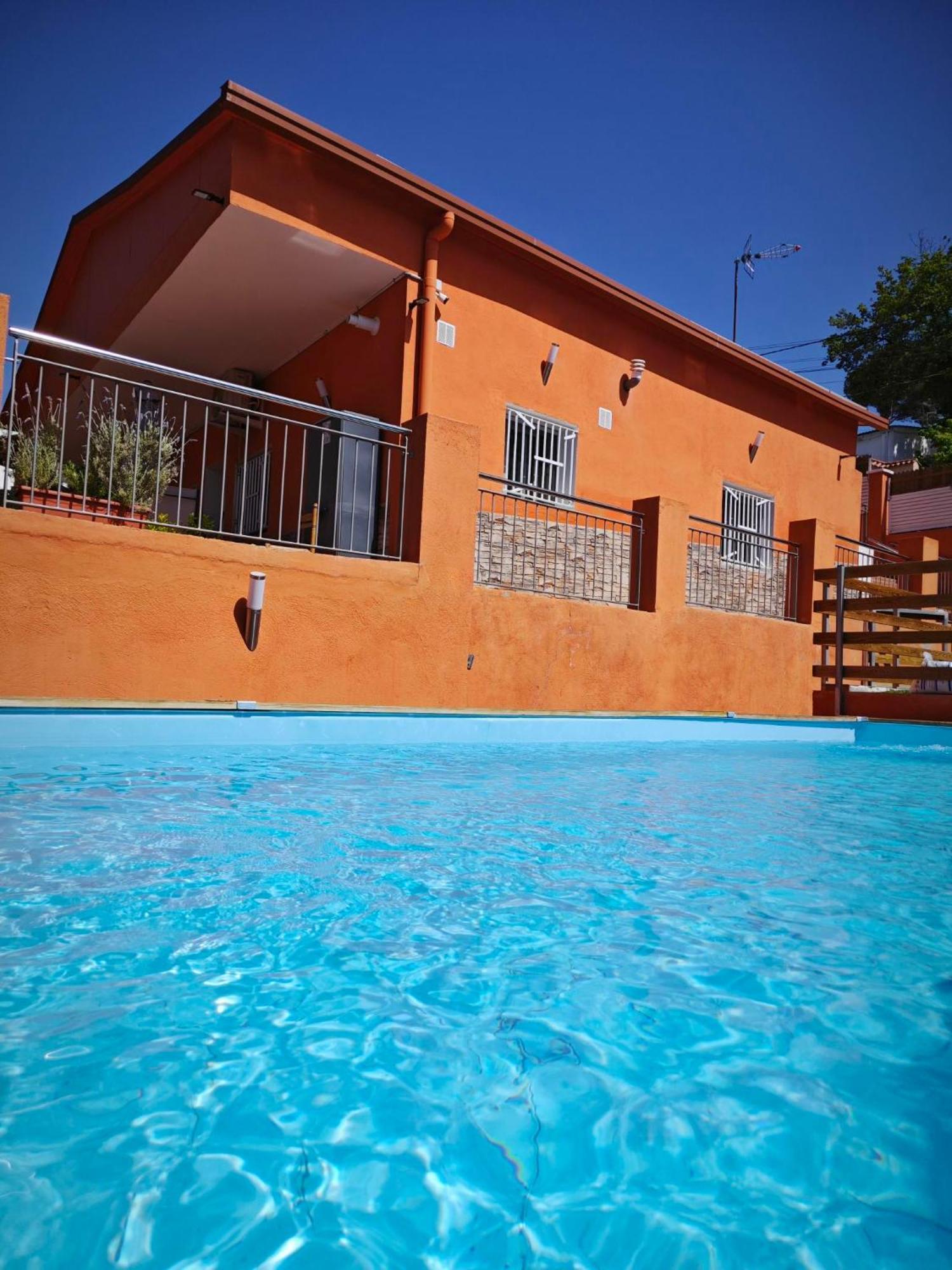 Relax House Barcelone Villa Sant Esteve Sesrovires Dış mekan fotoğraf