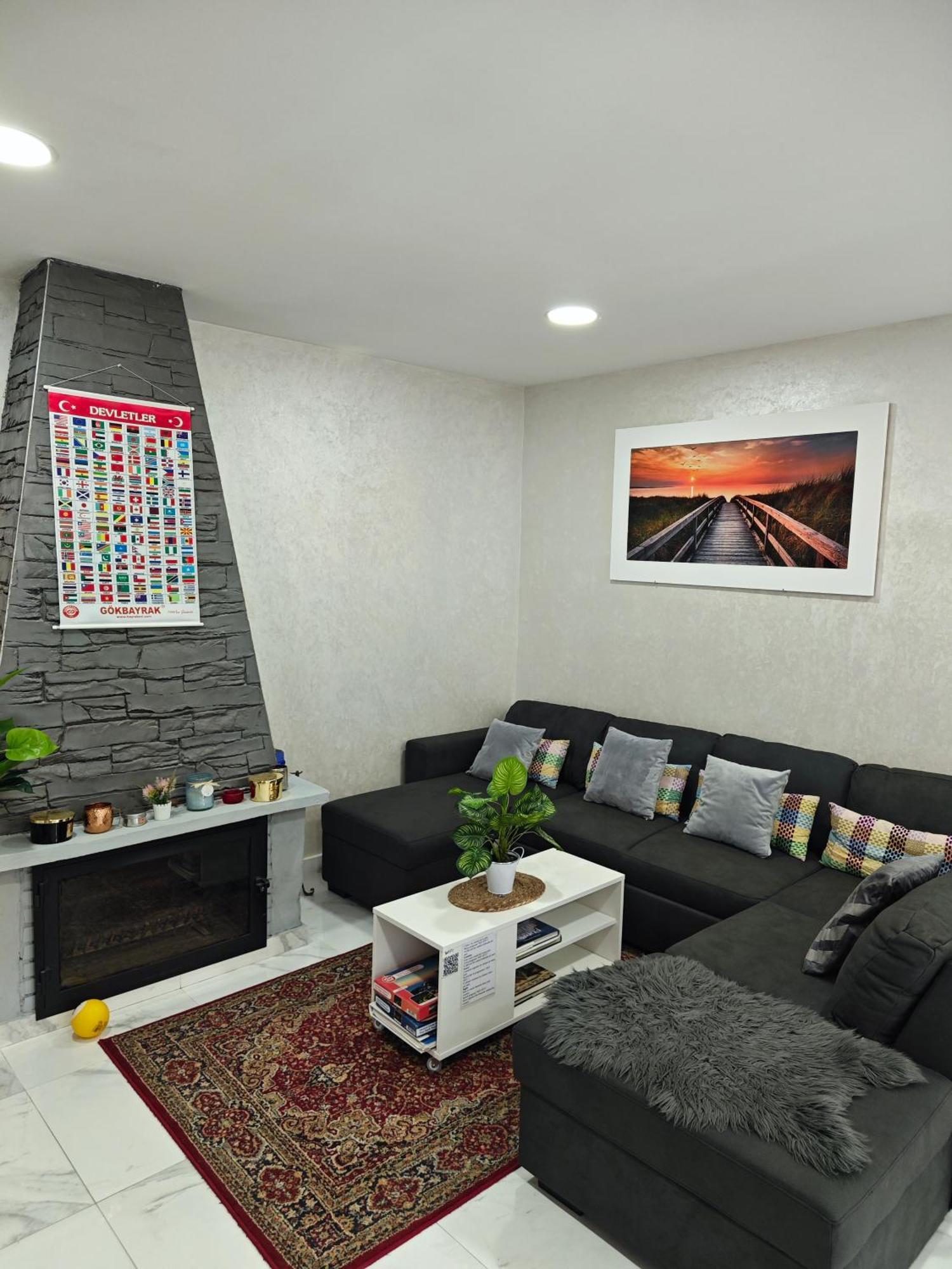 Relax House Barcelone Villa Sant Esteve Sesrovires Dış mekan fotoğraf